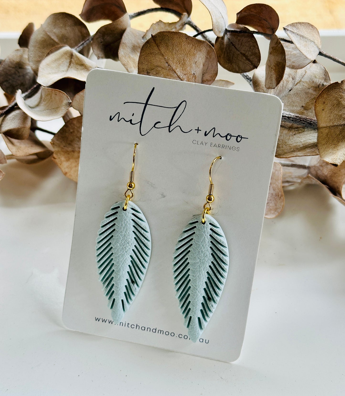 Single Feather