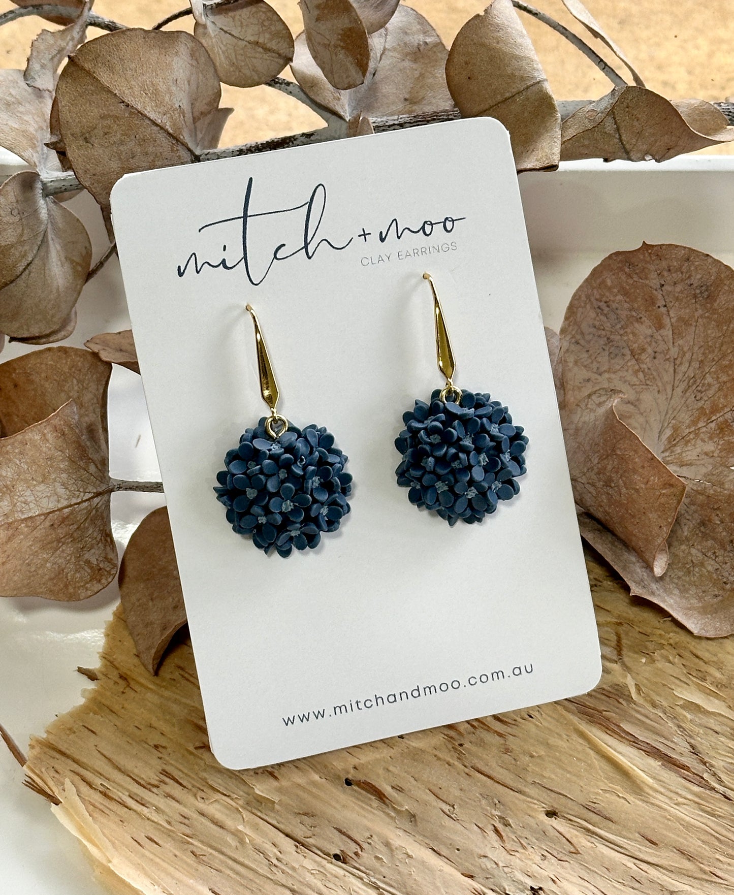 Hydrangea Dangle