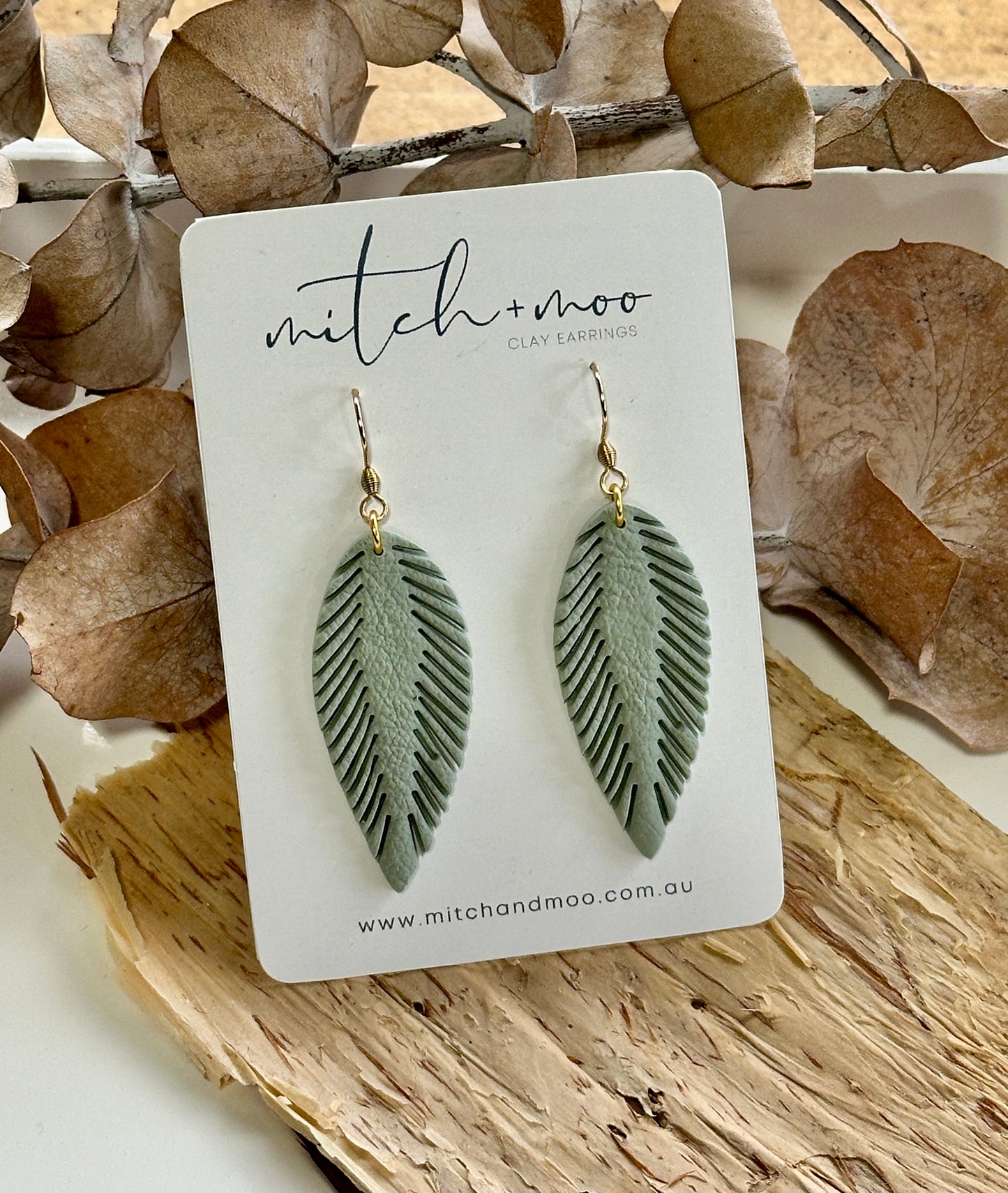 Single Feather