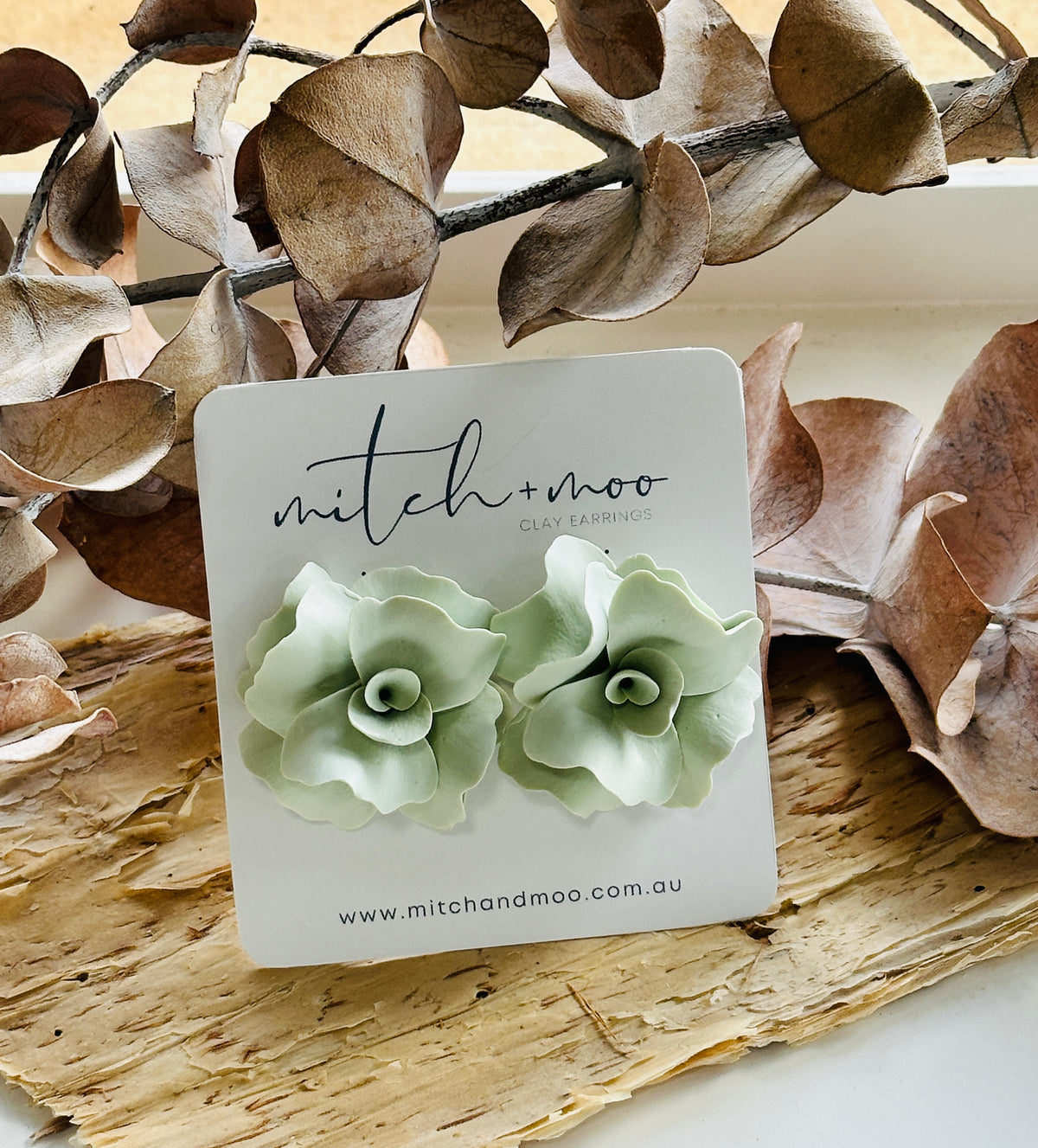 Full Bloom Stud